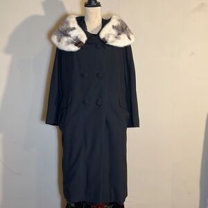 CUNNINGHAMS HOLLY POPLIN  TRENCH COAT VTG